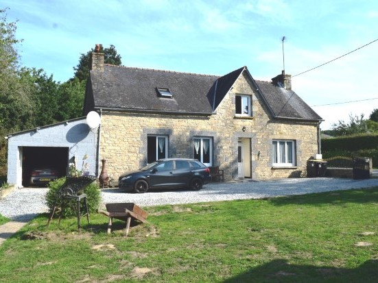 Maison 4 Pièces + Dépendances 22230 Laurenan